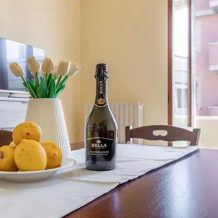 Italian Experience - Perla Del Mare Apartament *